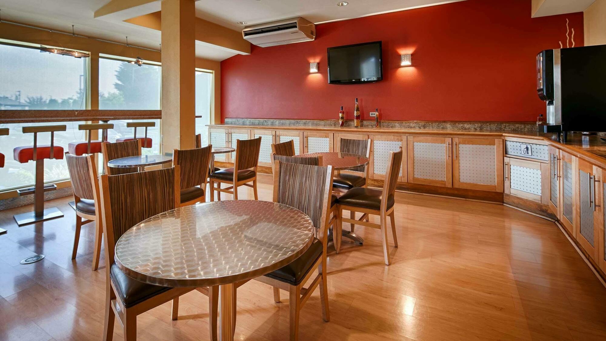 Executive Residency By Best Western Navigator Inn & Suites Everett Exteriör bild